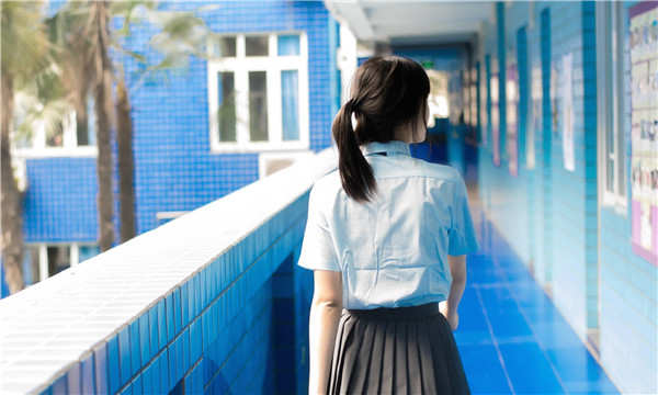 新华镇如何找到一个可以帮助我生孩子的女人？